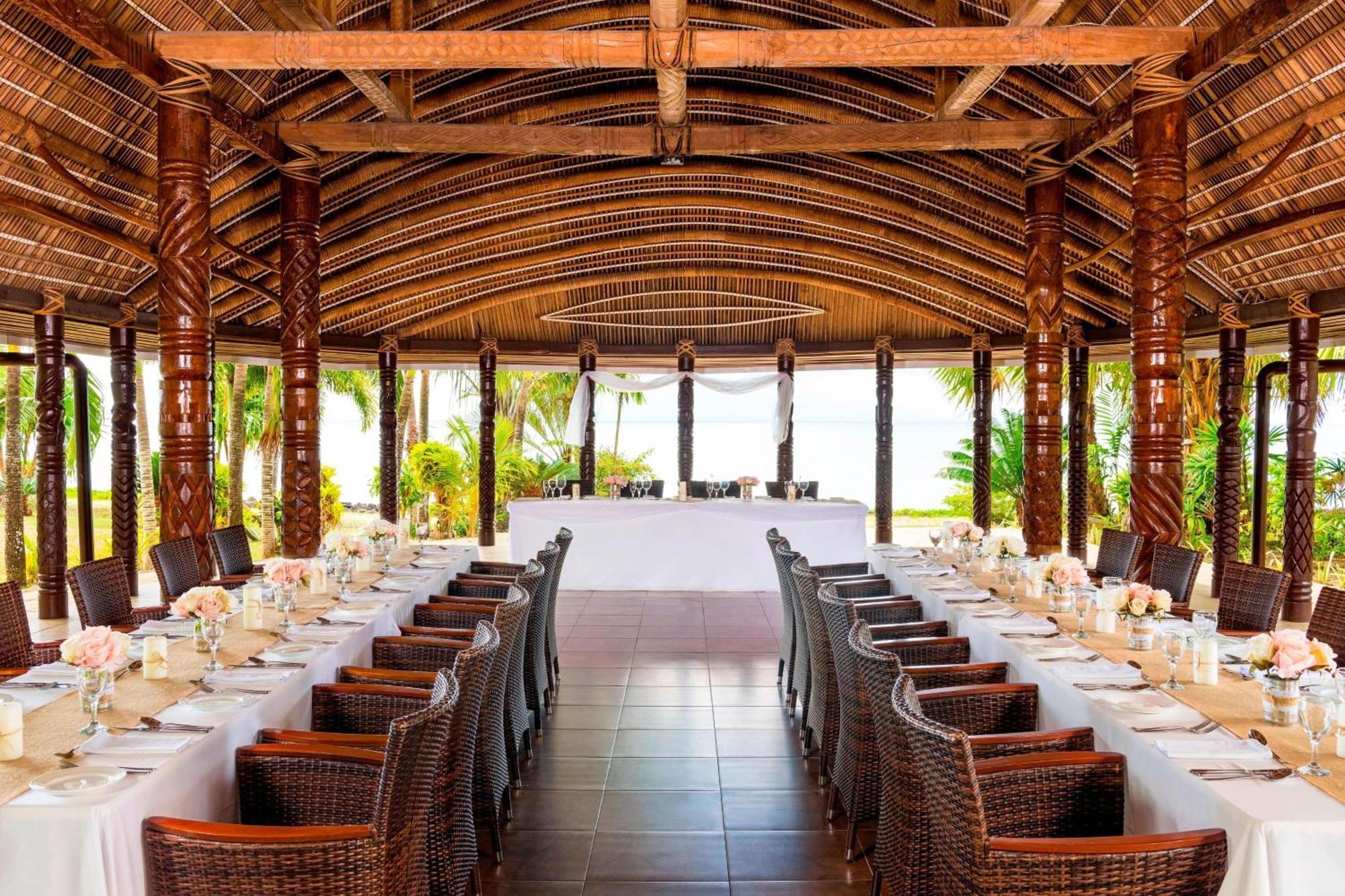 Mulifanua Sheraton Samoa Beach Resort מראה חיצוני תמונה