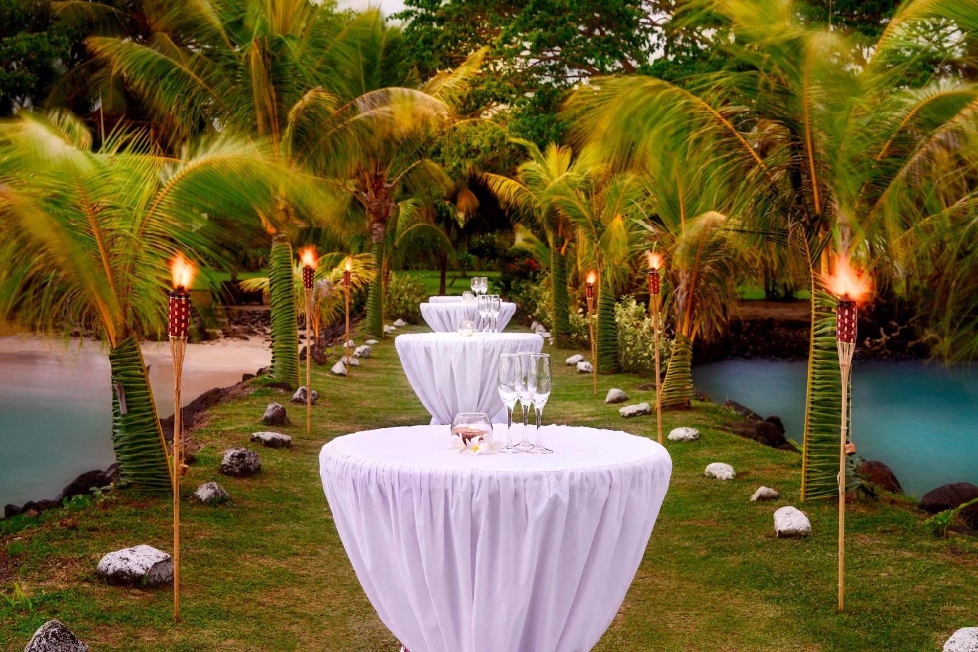 Mulifanua Sheraton Samoa Beach Resort מראה חיצוני תמונה