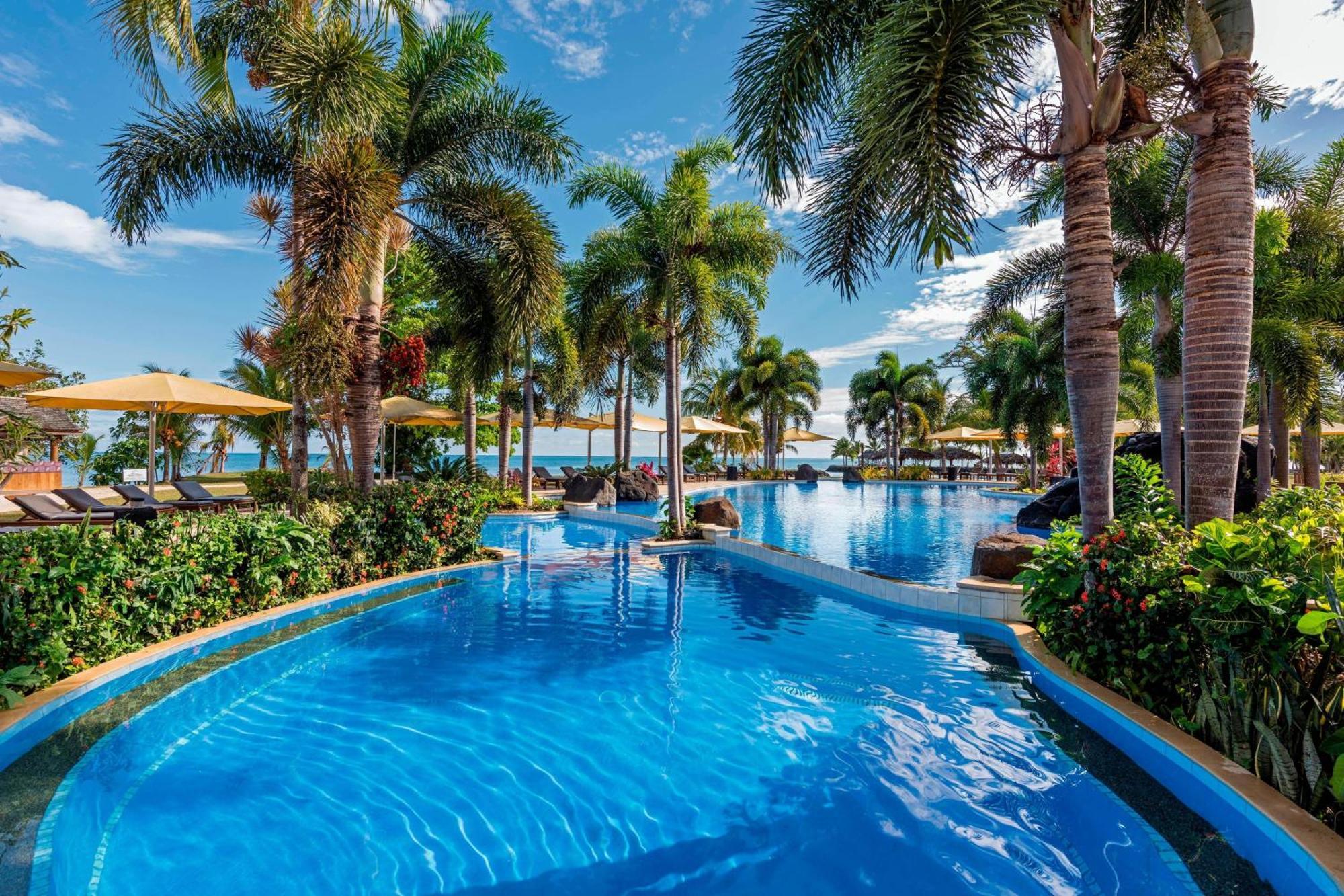 Mulifanua Sheraton Samoa Beach Resort מראה חיצוני תמונה